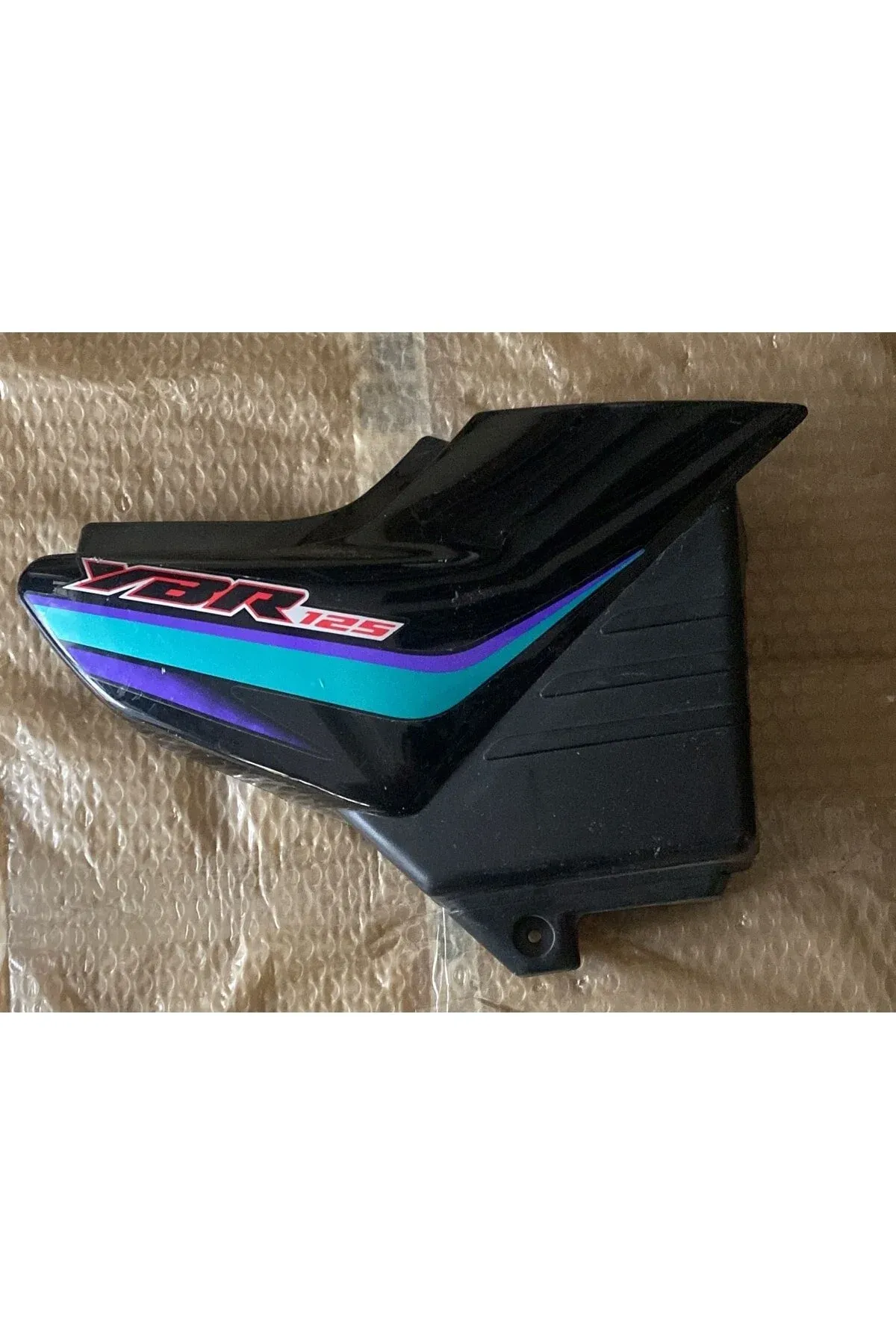 YAMAHA Ybr Sele Altı Yan Kapak Orijinal Sağ Taraf